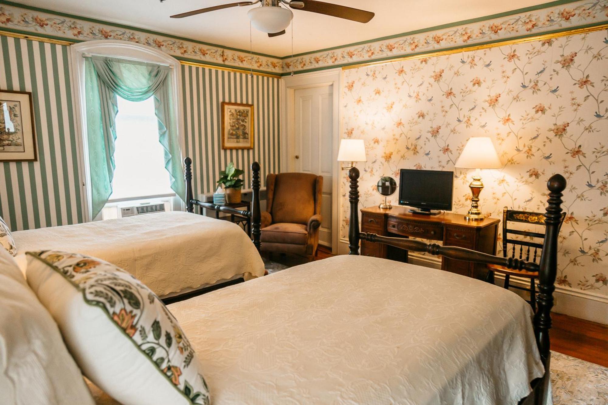 River House Inn Snow Hill Экстерьер фото